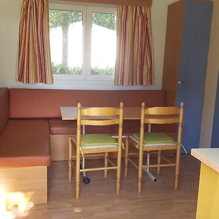 Campsite Camping L'ilot Des Marais 2*