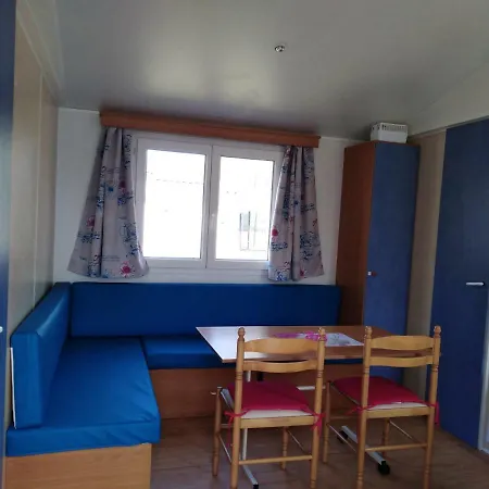 Campsite Camping L'ilot Des Marais Le Langon
